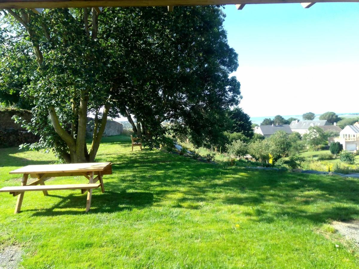 Gite Les Jardins D'Esteban Tourville-sur-Sienne ภายนอก รูปภาพ